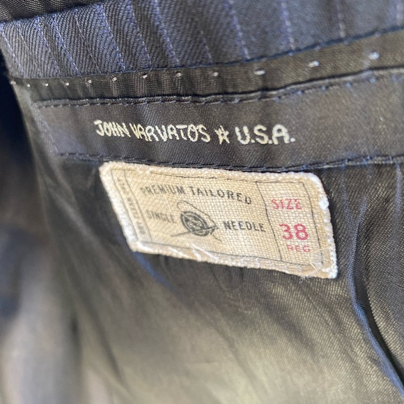 NW John Varvatos πΊπΈ π― Worsted Wool Suit, Sz 38R/31x32 - Picture 5 of 17